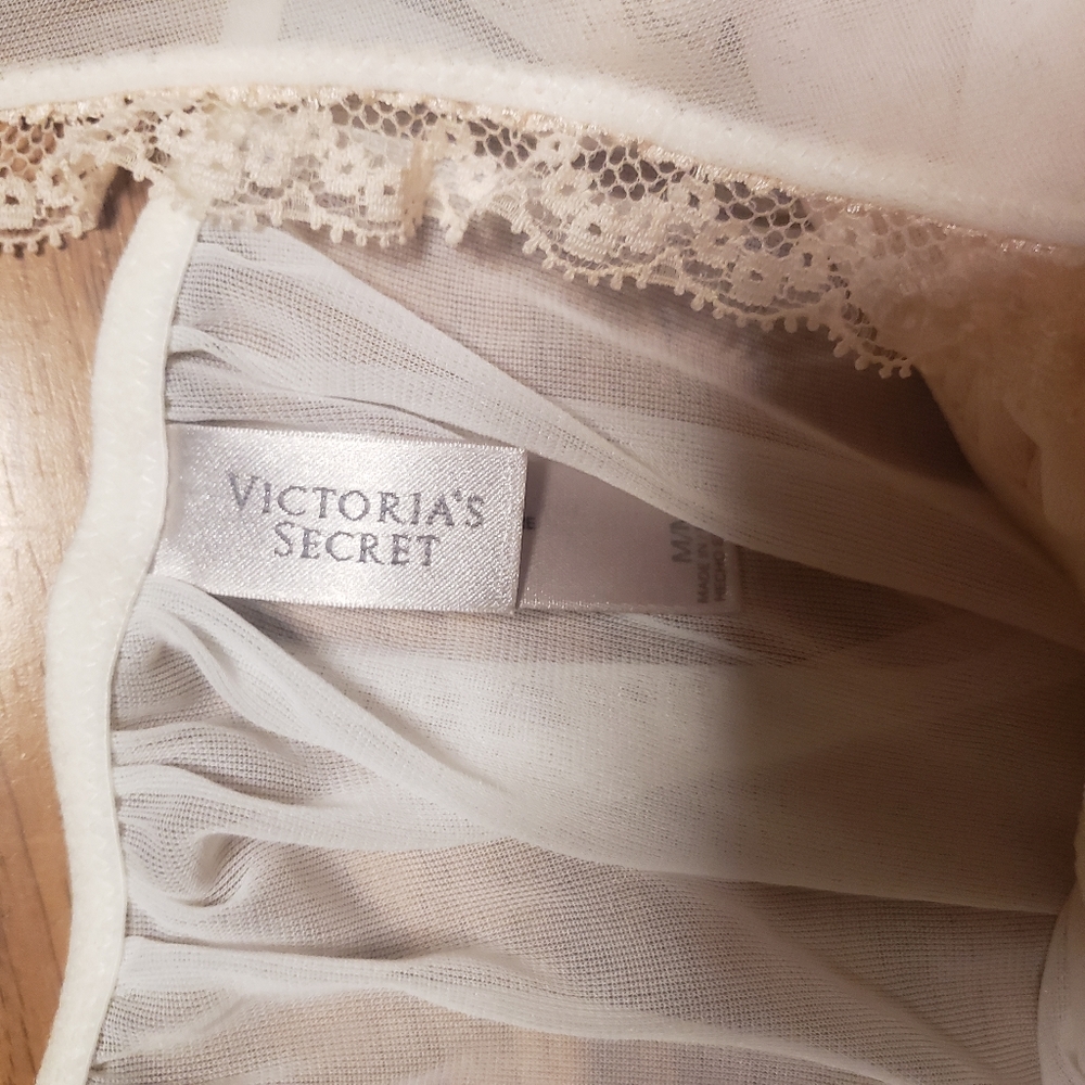 Victoria's Secret lingerie - Picture 7 of 7